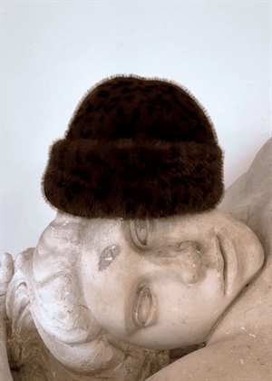 Tyra hat Dark Leo Boii Studios 